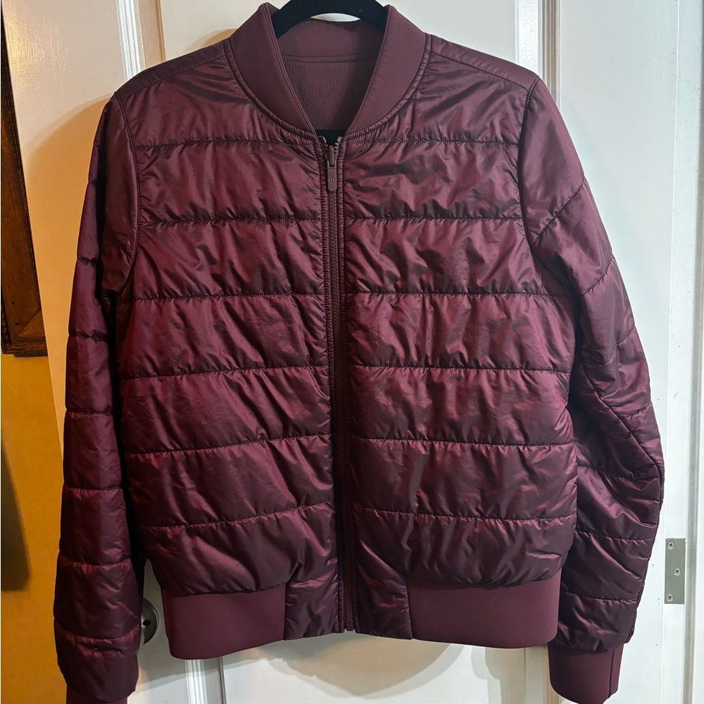 lululemon | Non-Stop Bomber Jacket Reversible

Wine Merlot color
Like new